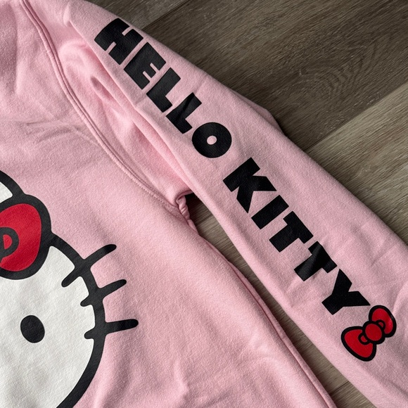 Hello Kitty Pink Sweatshirt with Red Bow NWOT - Picture 4 of 5
